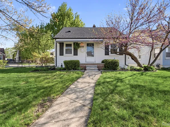23080 Audette St, Dearborn, MI 48124