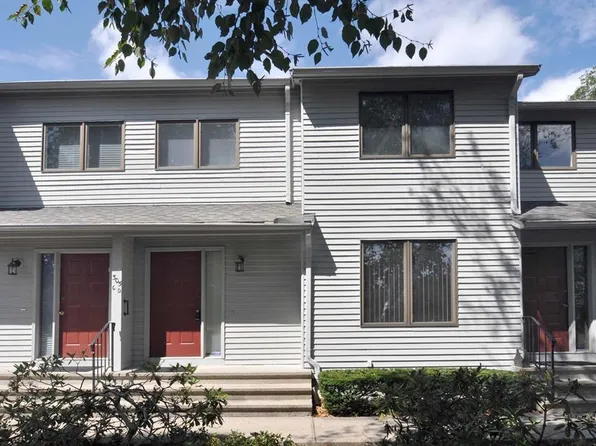 305 Scituate Ave #D, Cranston, RI 02921