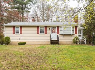 400 Prospect Hill St, Taunton, MA 02780