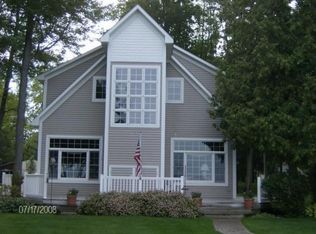 1710 Holtcamp Ln, Grayling, MI 49738