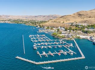 1350 W Woodin Ave #C29, Chelan, WA
