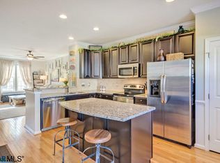 460 Rolkin Rd, Charlottesville, VA 22911