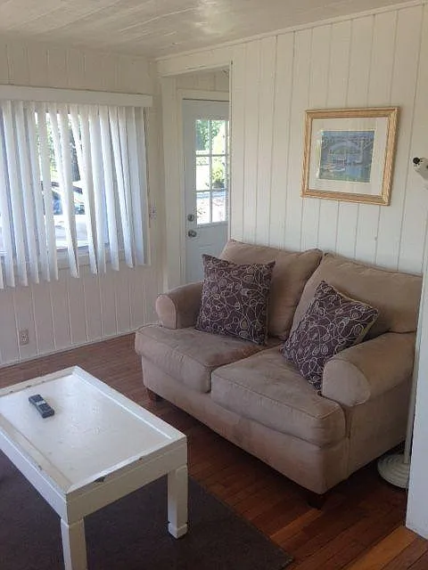 3 bed, 1113 sqft, $2,250 — Photo 3