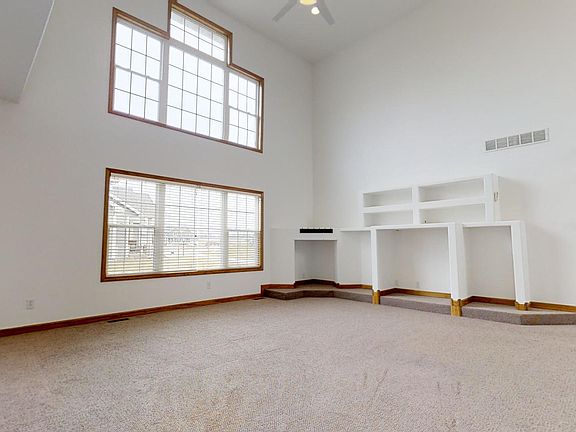 3rd image of 300 Walden Pond Blvd