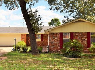 2930 Alexander St, Florence, AL 35633