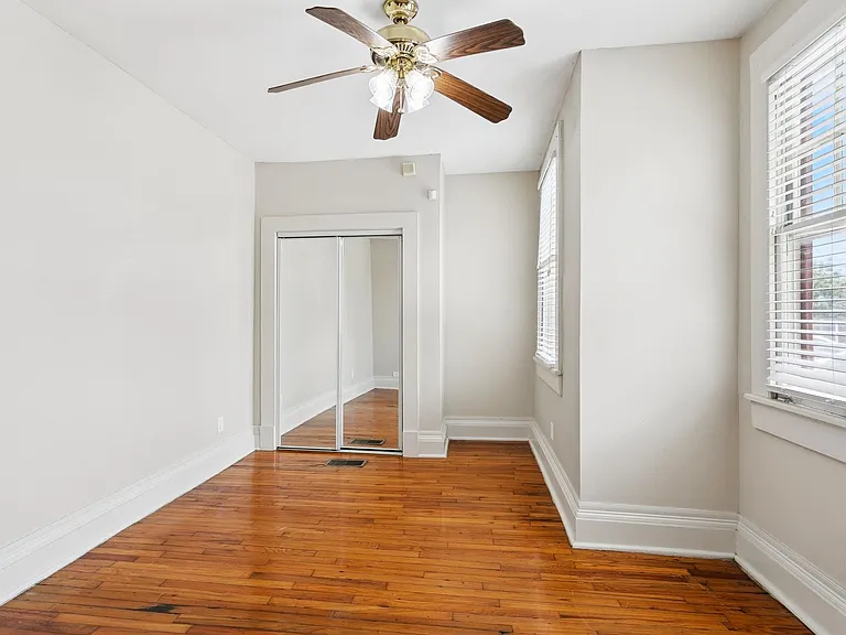 2508 Napoleon — Photo 16
