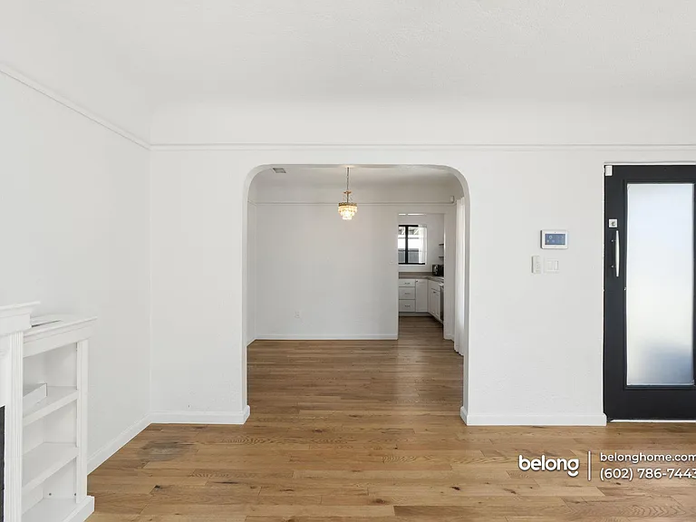 1136 E Almeria Rd — Photo 21