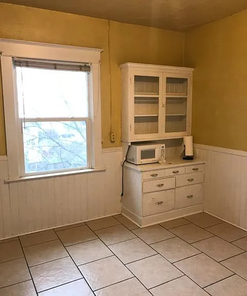 630 W Augusta Ave #2 — Photo 5