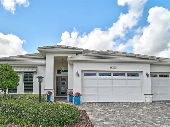 8261 Grande Shores Dr, Sarasota, FL 34240