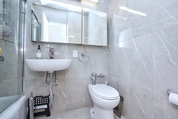 Sold by Ben Bay Realty Co | media 21