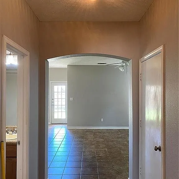 4110 McLister Dr — Photo 9