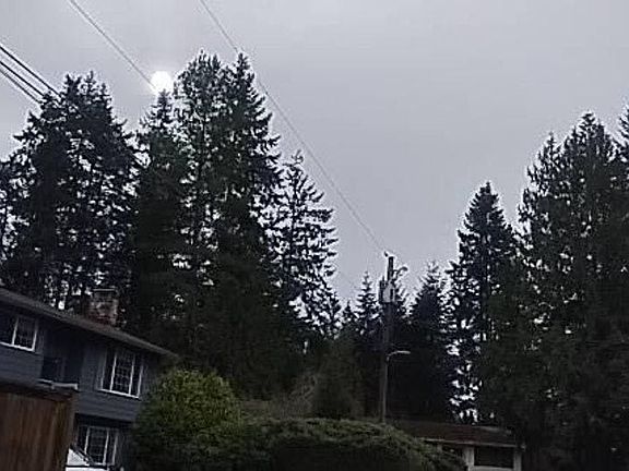 4th image of 16825 62nd Ave W