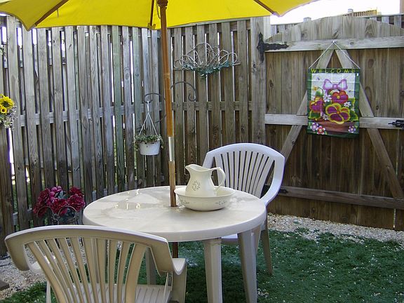 Turf that never needs to be moved and is always GREEN!