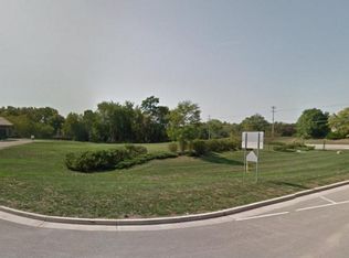 21955 W North Ave, Brookfield, WI 53045