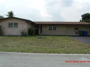 8880 NW 14th St, Pembroke Pines, FL 33024