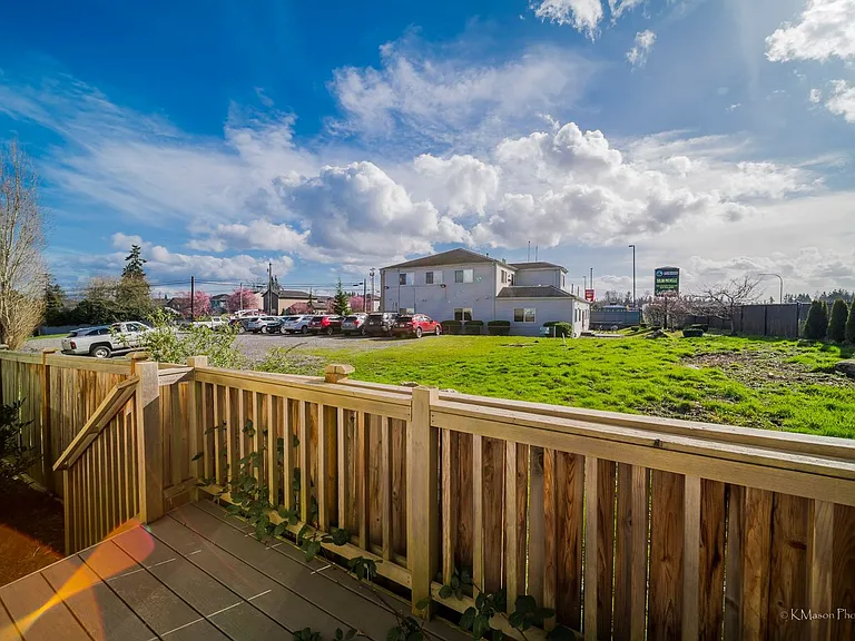 9200 11th Pl NE — Photo 10
