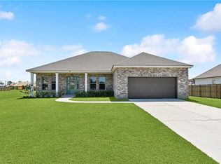9 W Priscilla Ln, Waggaman, LA 70094