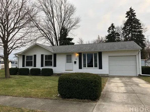 661 Woodward Ave, Fostoria, OH 44830