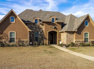 220 Sunnys Halo Blvd, Bullard, TX 75757