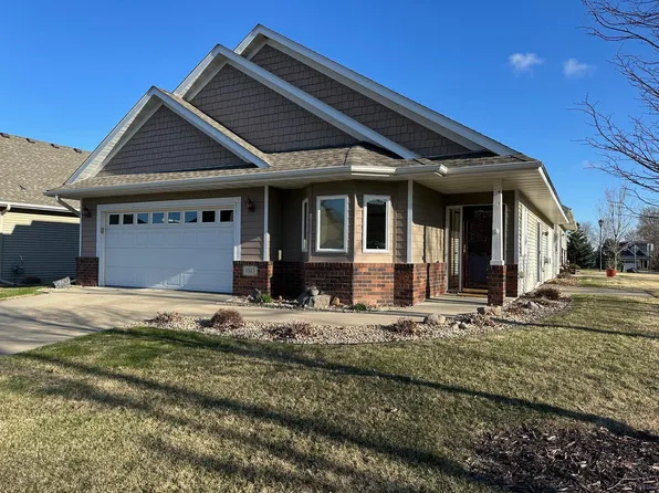 1515 Jillian St SE, New Prague, MN 56071