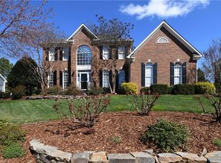 3816 Pinetop Rd, Greensboro, NC 27410