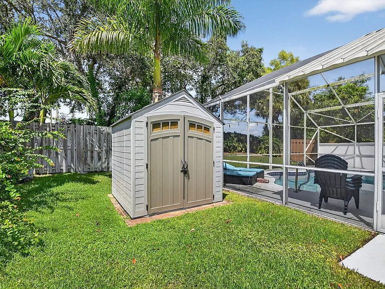 1891 Oak Berry Cir — Photo 38