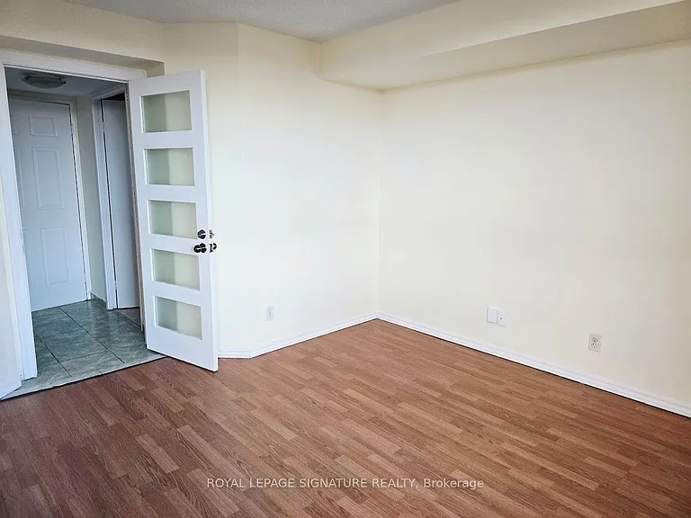 41 Markbrook Ln #213 — Photo 18