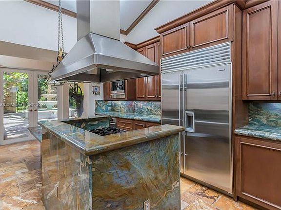 5th image of 5800 SW 178th Ave #5800