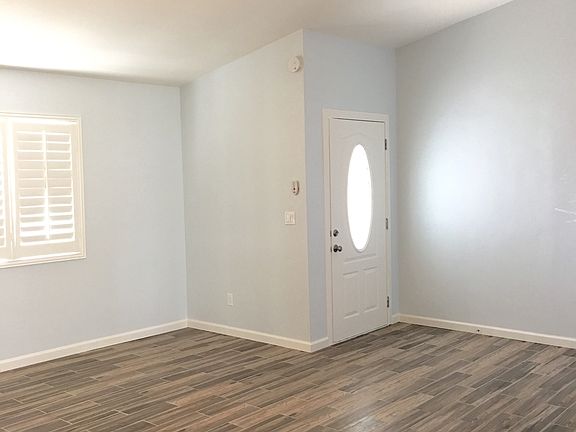5th image of 24044 Roseleaf Pl