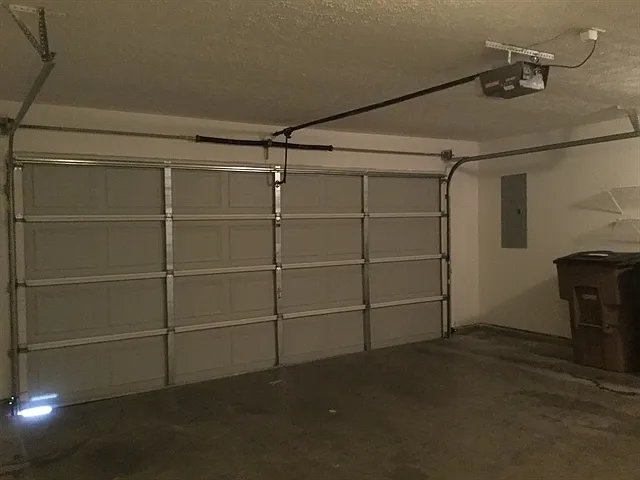 5104 Brookstone Ct — Photo 10