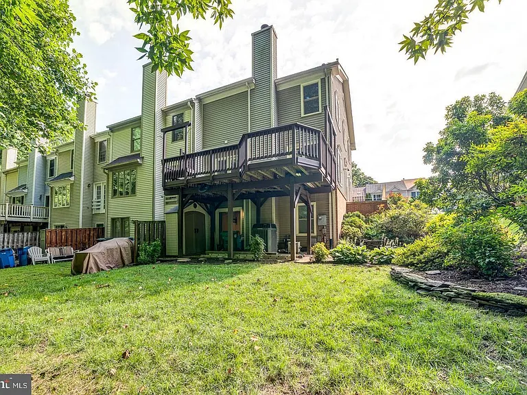 7208 Burton Hill Ct — Photo 30