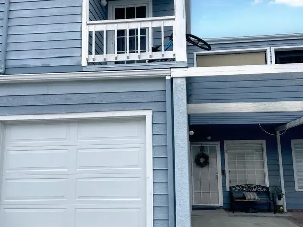 11259 Gladhill Rd APT 13, Whittier, CA 90604