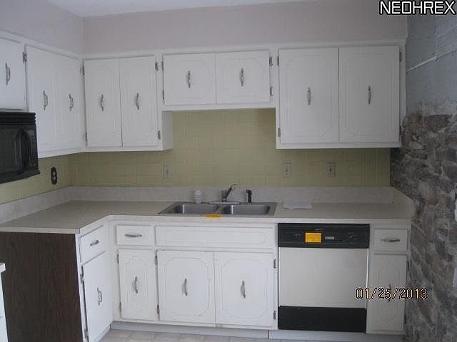 2nd image of 3816 Circlewood Ct