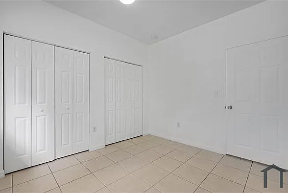 33 E 20th St #205 — Photo 24