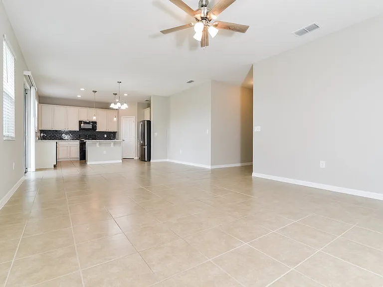 3231 Bayou Ln — Photo 4