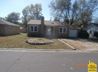 414 Truman Ave, Clinton, MO 64735