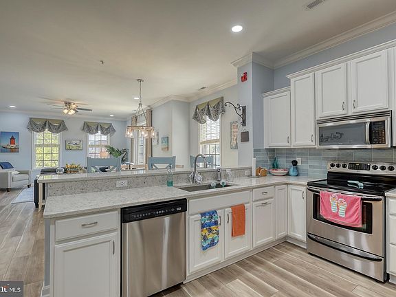 5th image of 33323 E Chesapeake St Unit 30