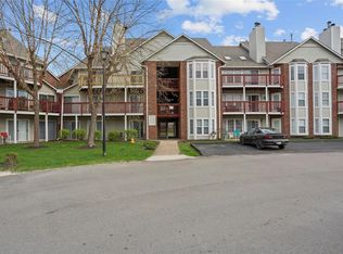 232 Shirley Ridge Dr, Saint Charles, MO 63304