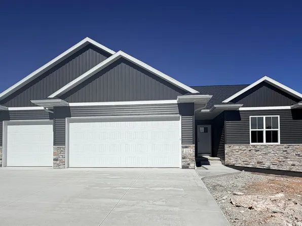 1115 Bay Mist Dr, Green Bay, WI 54311