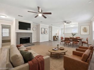 5220 Royal Burgess Dr, Fort Worth, TX 76135