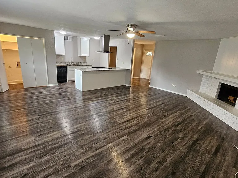 3937 O'Hare Dr — Photo 16