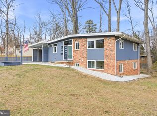 3507 Gallows Rd, Falls Church, VA 22042