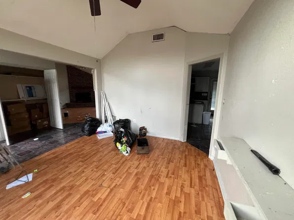 8865 Rice Dr, Lumberton, TX 77657
