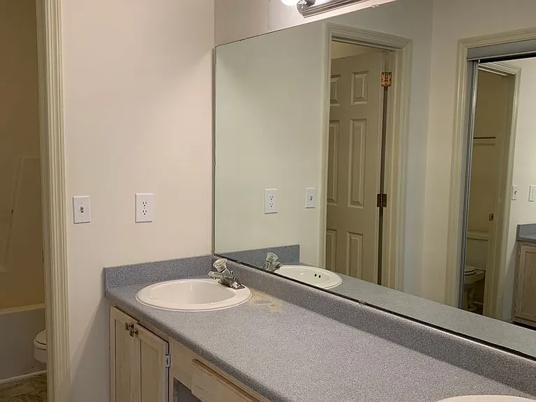 2407 Oban Ct — Photo 16