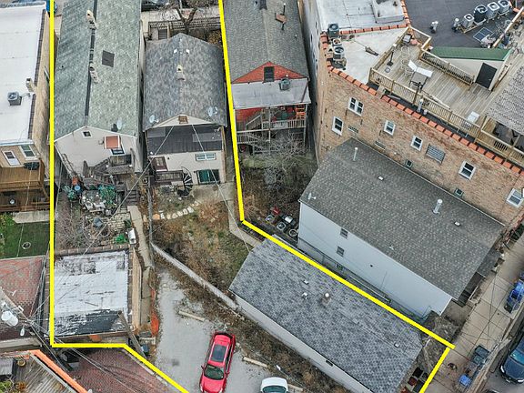 5th image of 1355 N Dean St