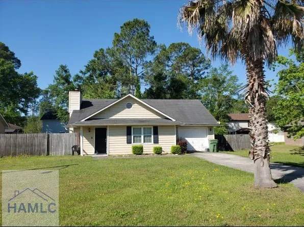 620 Trevor St, Hinesville, GA 31313