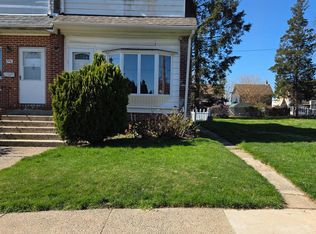1954 Kohl St, Philadelphia, PA 19115