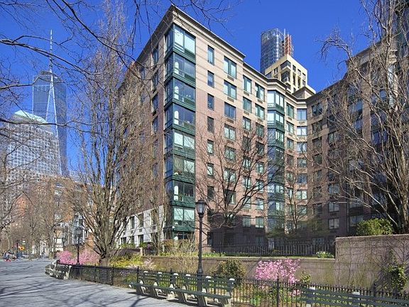 3rd image of 70 Battery Pl APT 103