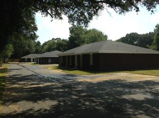 8712 Chemstrand Rd #402, Pensacola, FL 32514
