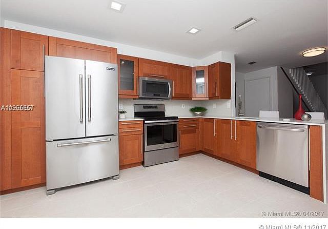 1st image of 821 Sevilla Cir #0